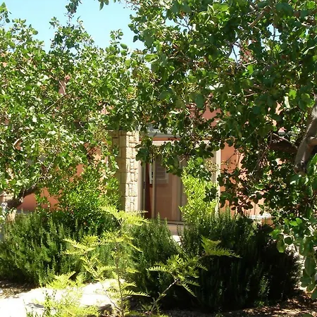 Estia Villas *